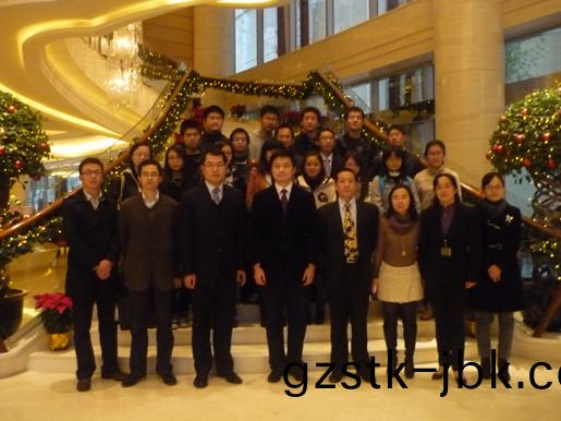 1482820235174440.jpg 教育(yu)26g.jpg