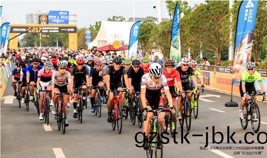 雅居樂(le) 雅(ya)居樂