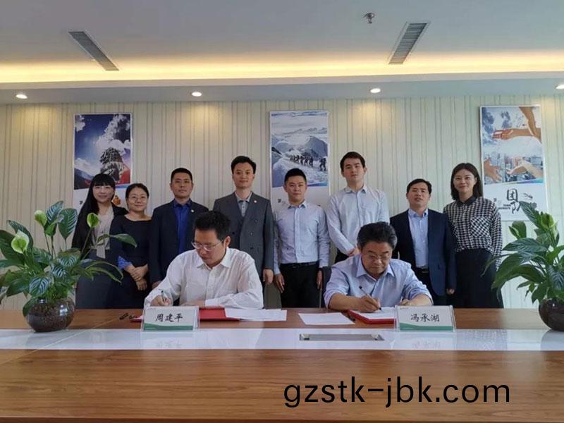 1570776374382859.jpg 31.jpg