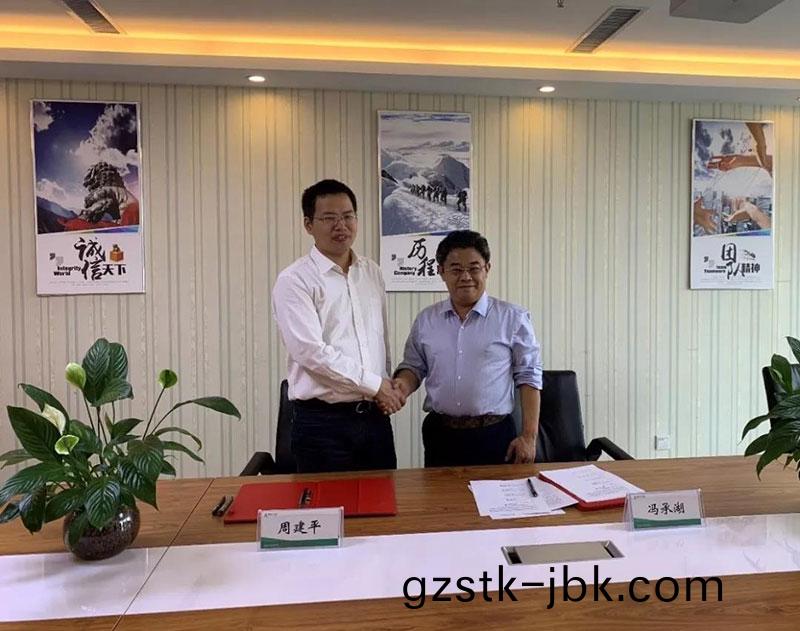 1570776395536530.jpg 41.jpg